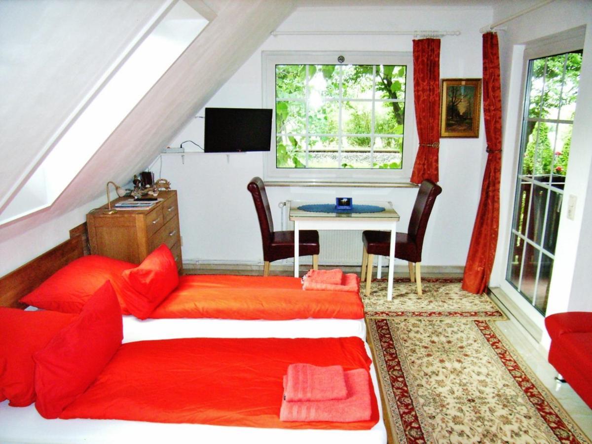 Ostsee Hotel-Pension An Der Lindenallee Bad Doberan Exterior foto